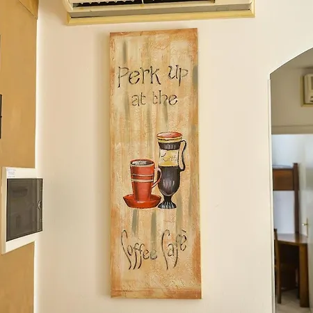 7 Posti Nel Cuore Dell'area Pedonale Con Parcheggio Daire *